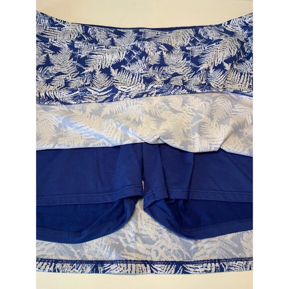 Tranquility by CO Clothing skort size Large blue and white - Picture 3 of 6